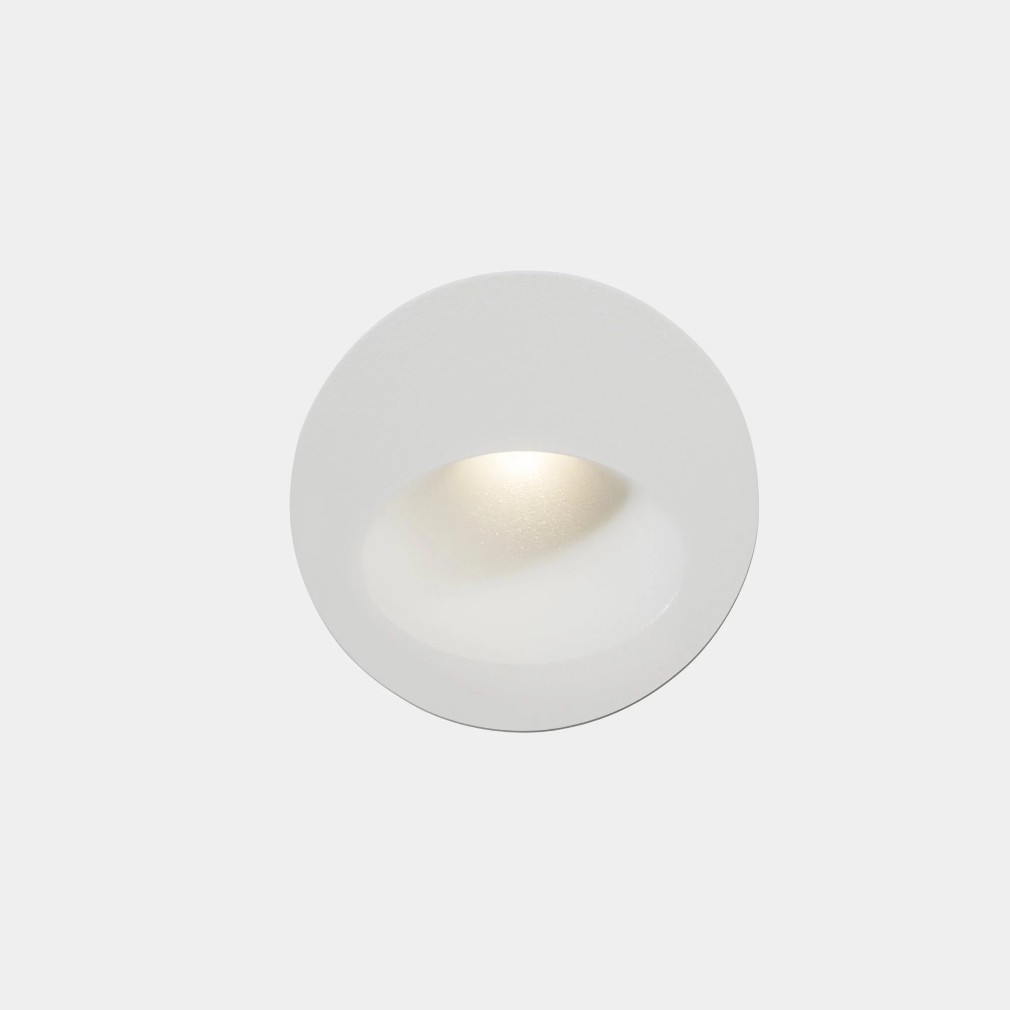 Empotrable de pared LedsC4 Bat Round Oval LED blanco 2700K IP66 05-E108-14-CK
