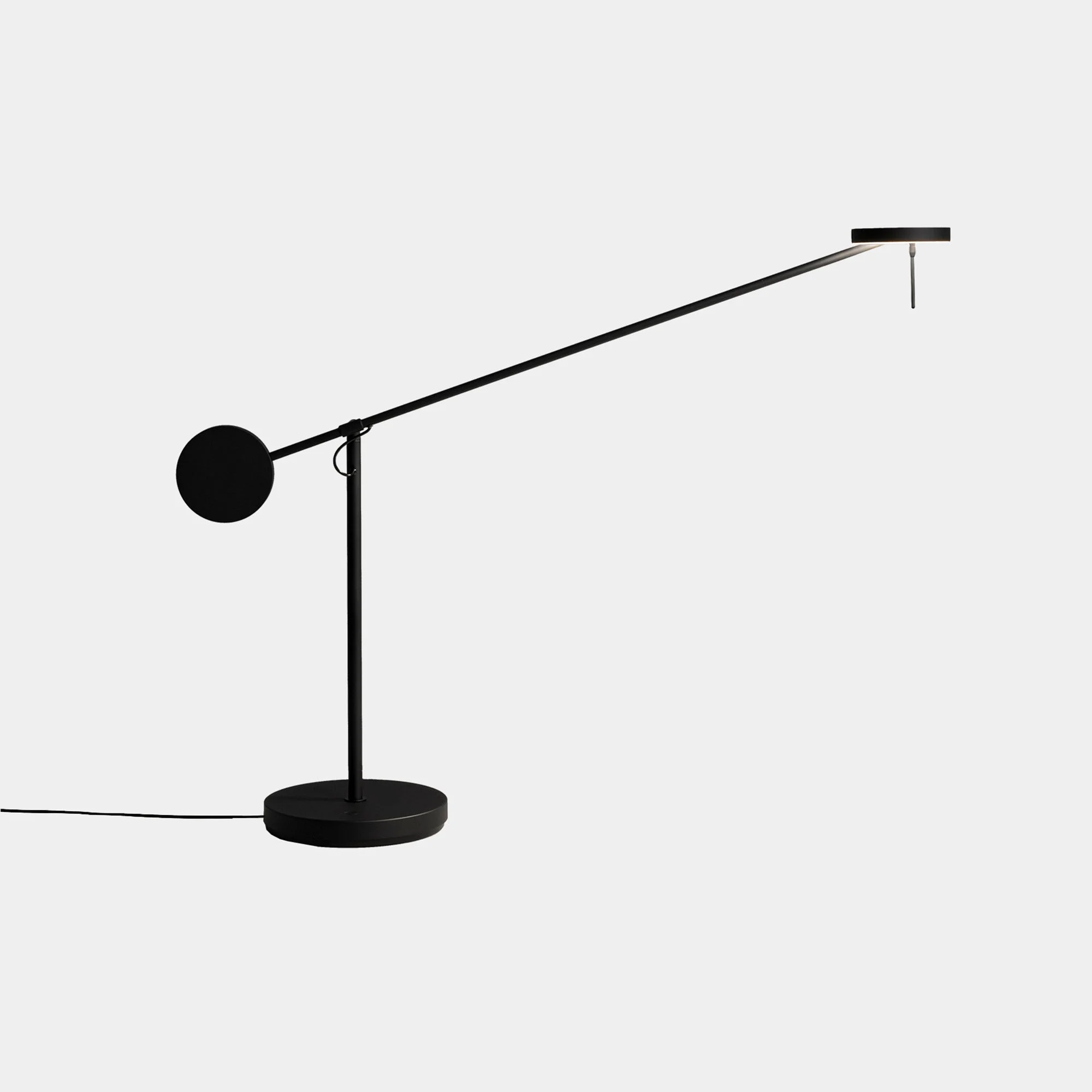 Lámpara de sobremesa LedsC4 Invisible LED negro 3000K 10-5693-05-05
