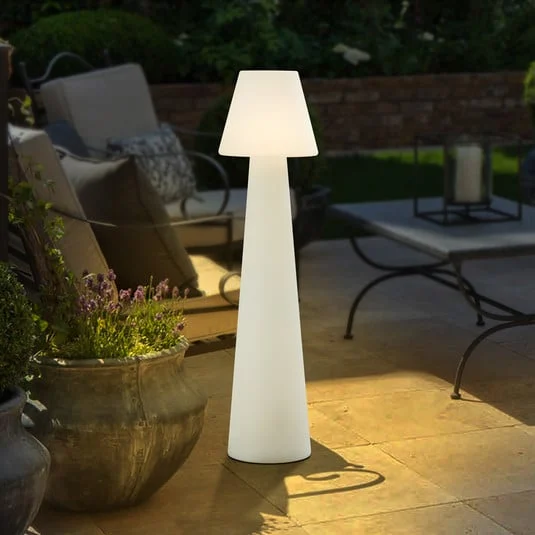 Lucande Lámpara de terraza Gauri, blanca, altura 107 cm, IP65