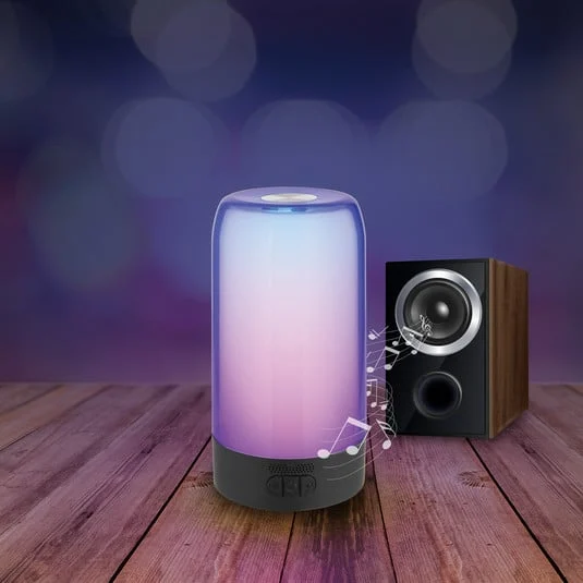 Prios lámpara de mesa LED recargable Valtari, blanca, altura 19 cm, RGB