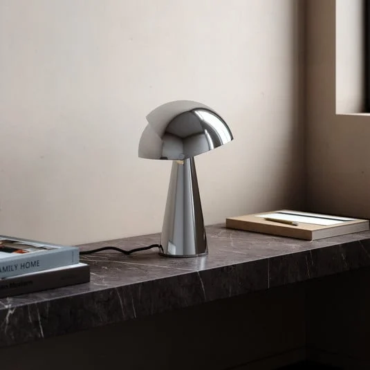 Lámpara de mesa Align pantalla orientable cromo