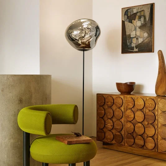 lámpara de pie LED Melt Cone Slim de Tom Dixon, color cromo, euro