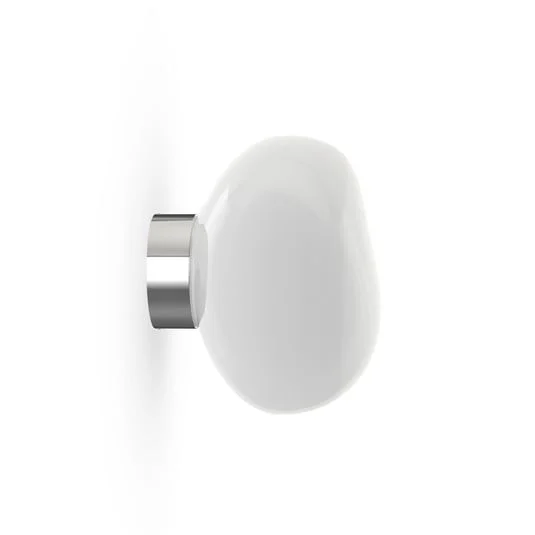 Aplique de pared LED Melt de Tom Dixon, Ø 29 cm, color ópalo/cromo
