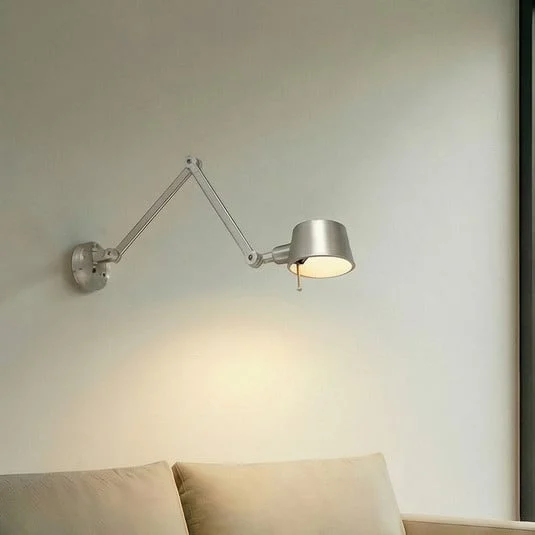 Aplique de pared Lucande Silka, 91 cm, níquel, regulable, E27