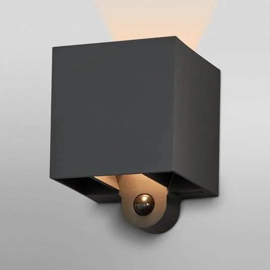 OSRAM aplique LED para exterior recargable ENDURA STYLE Sensor grafito USB