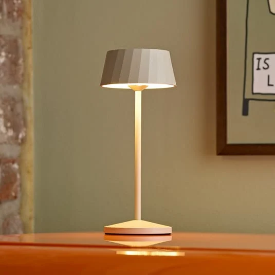 Lámpara de mesa LED recargable Facetta, beige, 22 cm, metal, CCT IP44