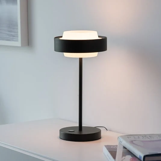 Lámpara de mesa LED SCHÖNER WOHNEN Elmo, negra, 3000 K, atenuador