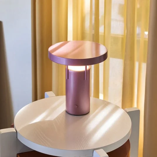 lámpara de mesa LED HÜBSCH BringMe Mini, rosa metalizado, 20 cm