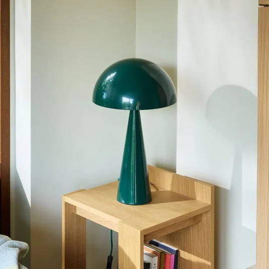 Lámpara de mesa HÜBSCH Mush, verde oscuro, metal, altura 50 cm