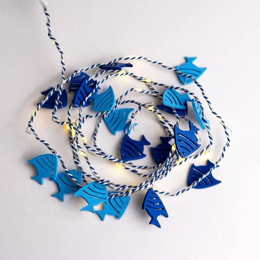 Cadena de luces LED Selma Fish, azul, 20 luces, funcionamiento con pilas