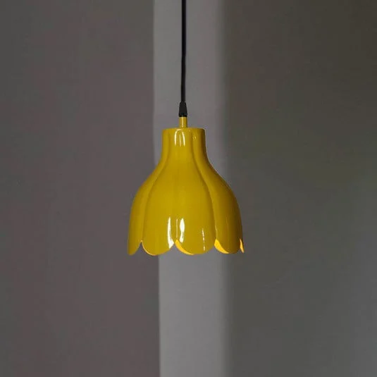 Lámpara colgante PR Home Tulippa, amarilla, Ø 17 cm, enchufe, E27