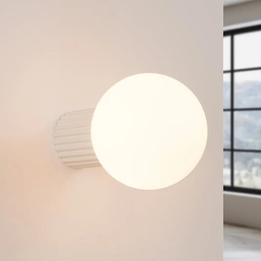 Aplique de pared ORBI, beige, vidrio/metal, Ø 12 cm, IP44, G9