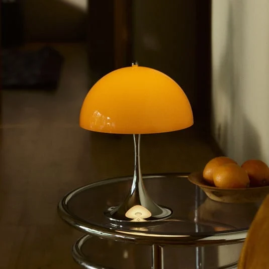 Louis Poulsen Panthella 250 Portable Original, naranja opalino
