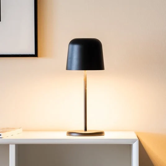 Lámpara de mesa LED recargable Biot, negra, altura 30 cm, IP54, USB