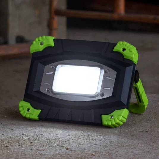 Foco exterior LED recargable 850947, negro/verde, longitud 17 cm