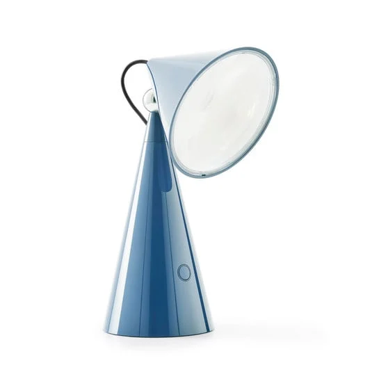 Lámpara de mesa recargable LED POSE de Tom Dixon, azul claro, altura 25 cm, IP20