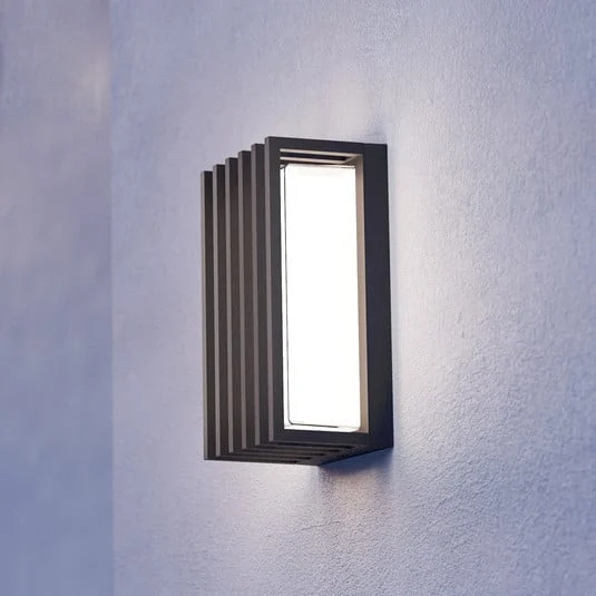 Aplique LED para exterior Genovese, negro, altura 24 cm, con sensor