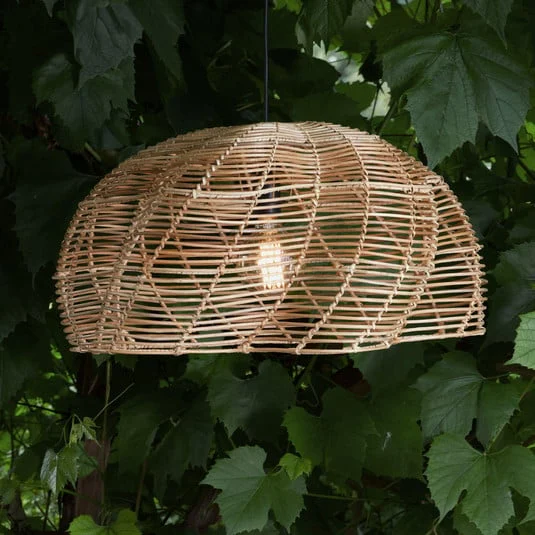 Lámpara colgante exterior Mayla, ratán natural, Ø 53 cm, enchufe IP44