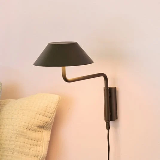 Aplique de pared LED COVER, negro, profundidad de 30 cm, metal