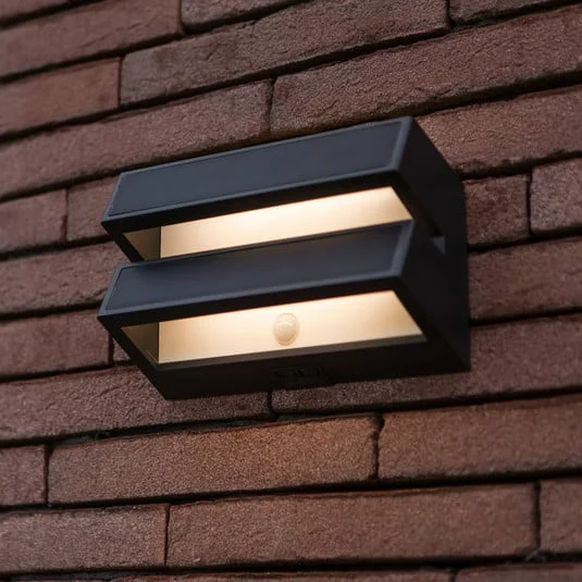 Aplique LED para exterior BARLO, gris oscuro, 21 cm, con sensor, IP54