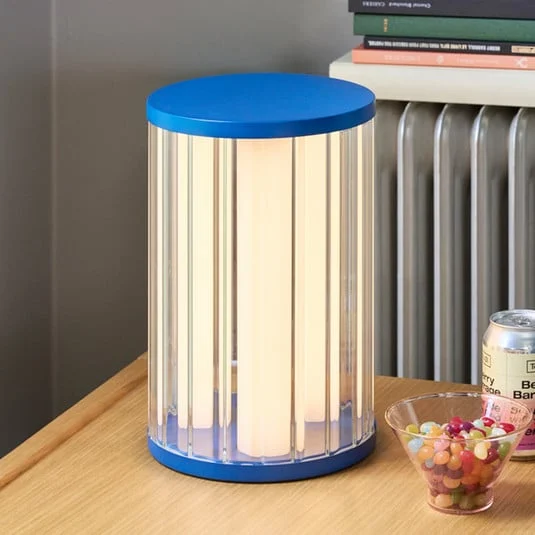Lámpara de mesa LED Aru, azul/transparente, altura 30 cm, cristal/hierro