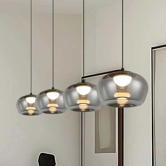 Lámpara colgante LED Nadia, 92 cm de longitud, gris ahumado, cristal, 4 luces.