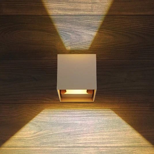 Aplique LED para exterior Veronika, color arena, luz hacia arriba/abajo, IP54