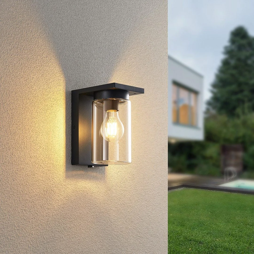 Aplique de exterior Trio Ardila negro mate sensor crepuscular IP44 211660132