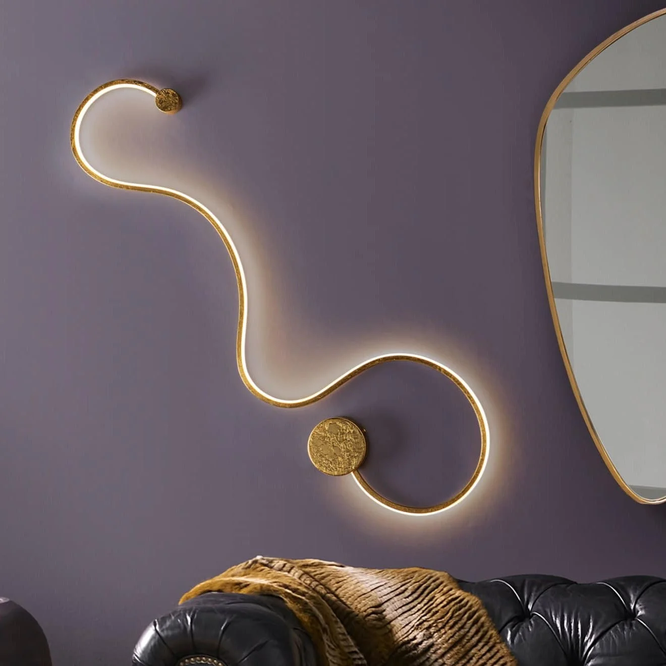 Lámpara aplique de pared Schuller Grafos grande LED pan de oro acero 3000K