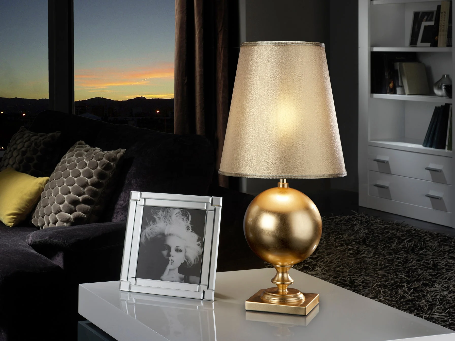 Lámpara de sobremesa Schuller Terra grande pan de oro y dorado 60cm