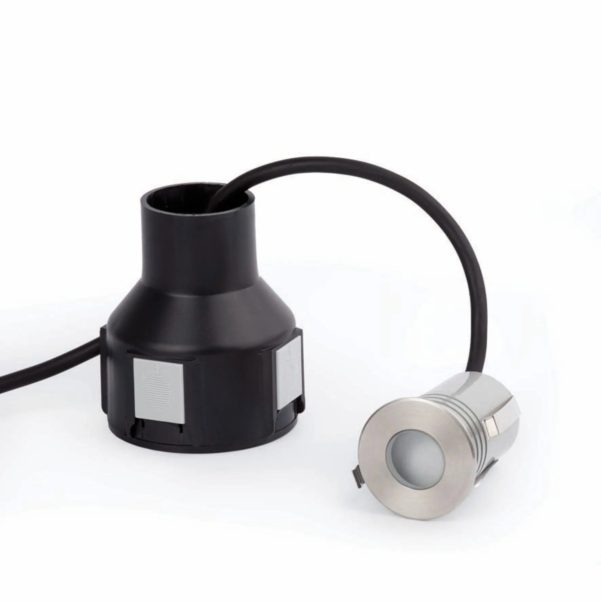 Empotrable de pared exterior Faro Crosby LED inoxidable satinado 3000K IP67 120° 24V opal 70453