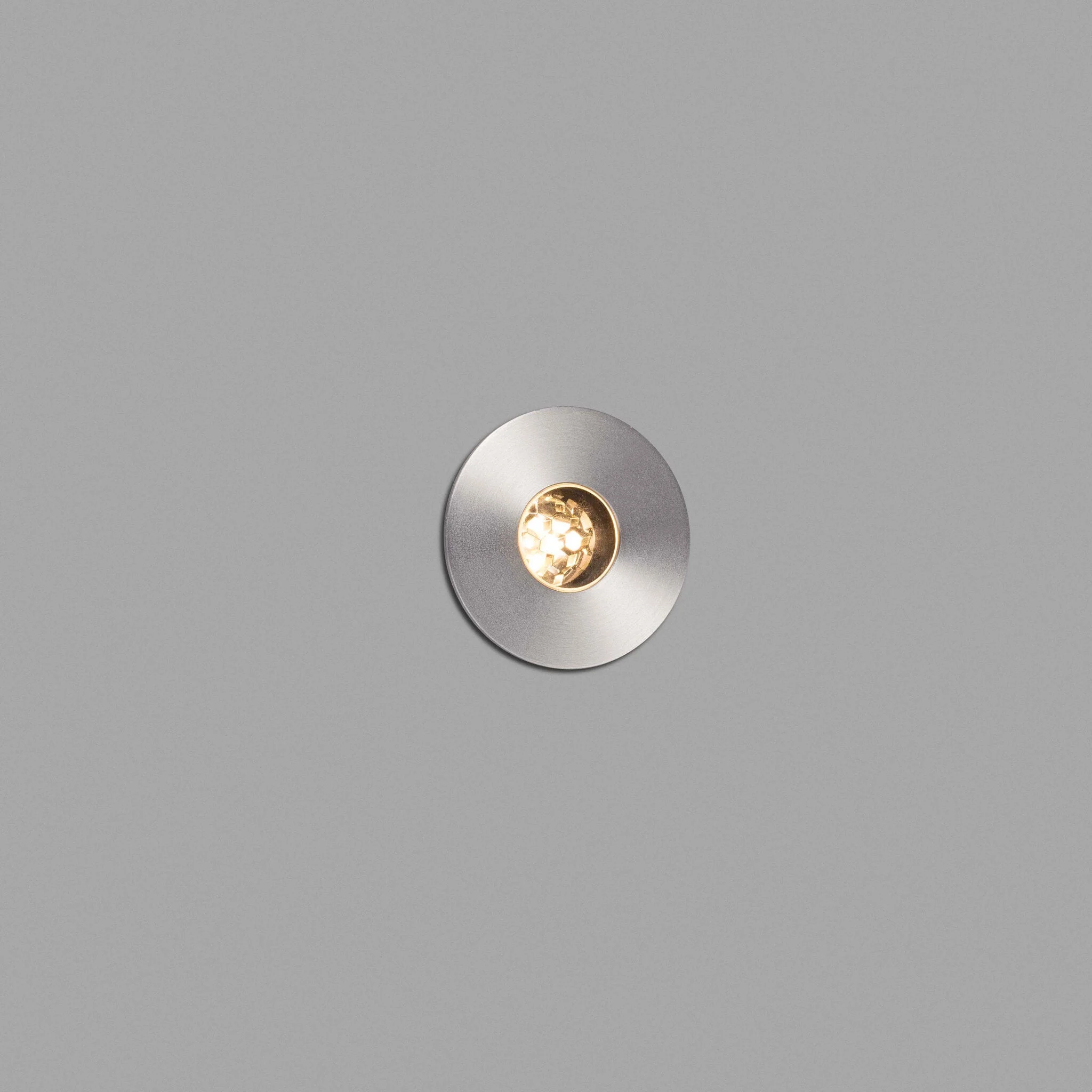 Empotrable de suelo exterior Faro Grund LED inoxidable satinado 2700K IP67 15° 2W 37 70733