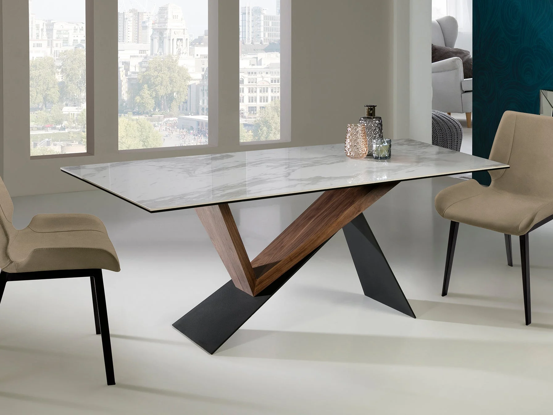 Mesa de comedor Schuller Noa negro y nogal madera 180x75cm