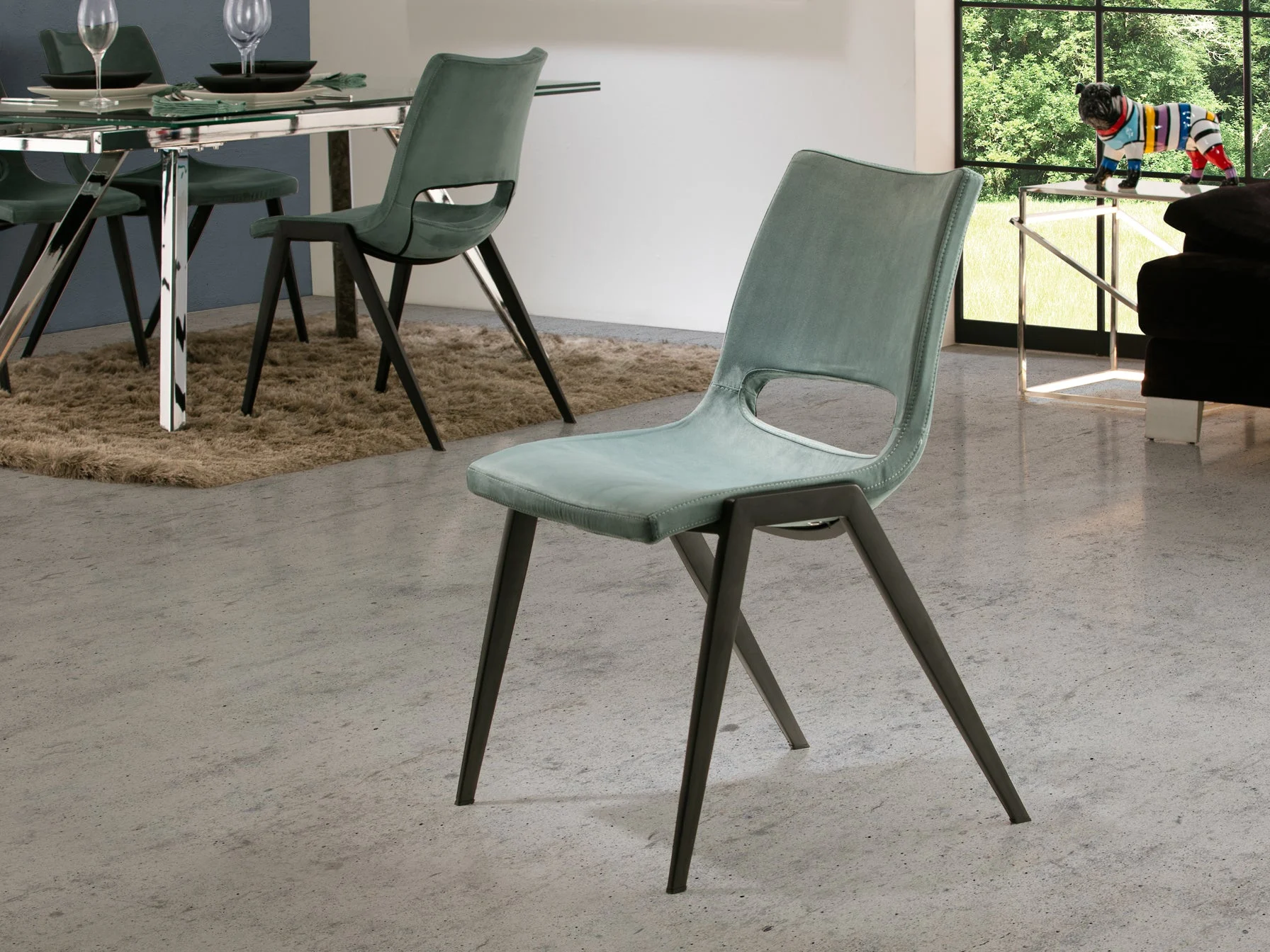 Silla Schuller Aloha negro y contrachapada madera 50x88cm