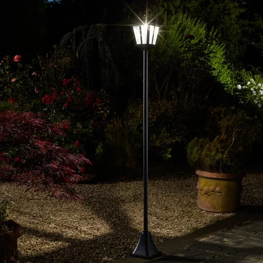 Farola LED solar Whitehall 365, IP44