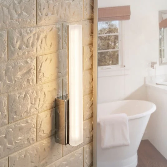 Lucande Aplique LED para baño Julie, 32 cm de altura, cromo, IP44
