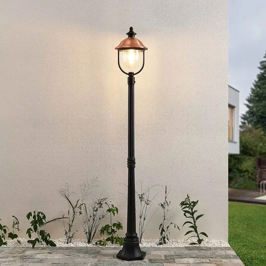 Lámpara de exterior Lindby Clint, 177 cm, metal, resistente al agua salada, E27