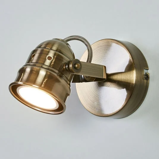 Foco de pared Leonor de Lindby, latón, metal, 1 luz, 9,5 cm