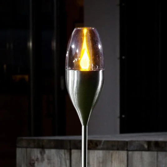 Lámpara LED solar Lindby Jari, altura 122 cm, acero inoxidable, transparente