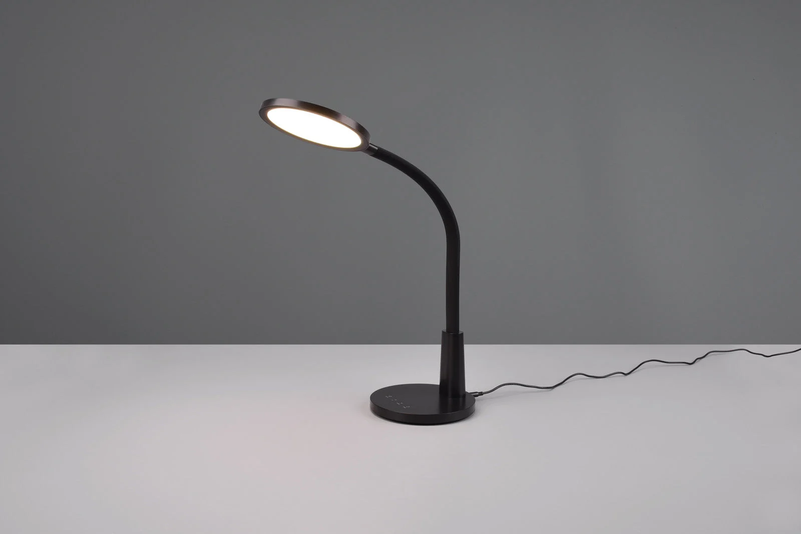 Flexo de sobremesa Trio Sally LED negro 4000K táctil R52671102