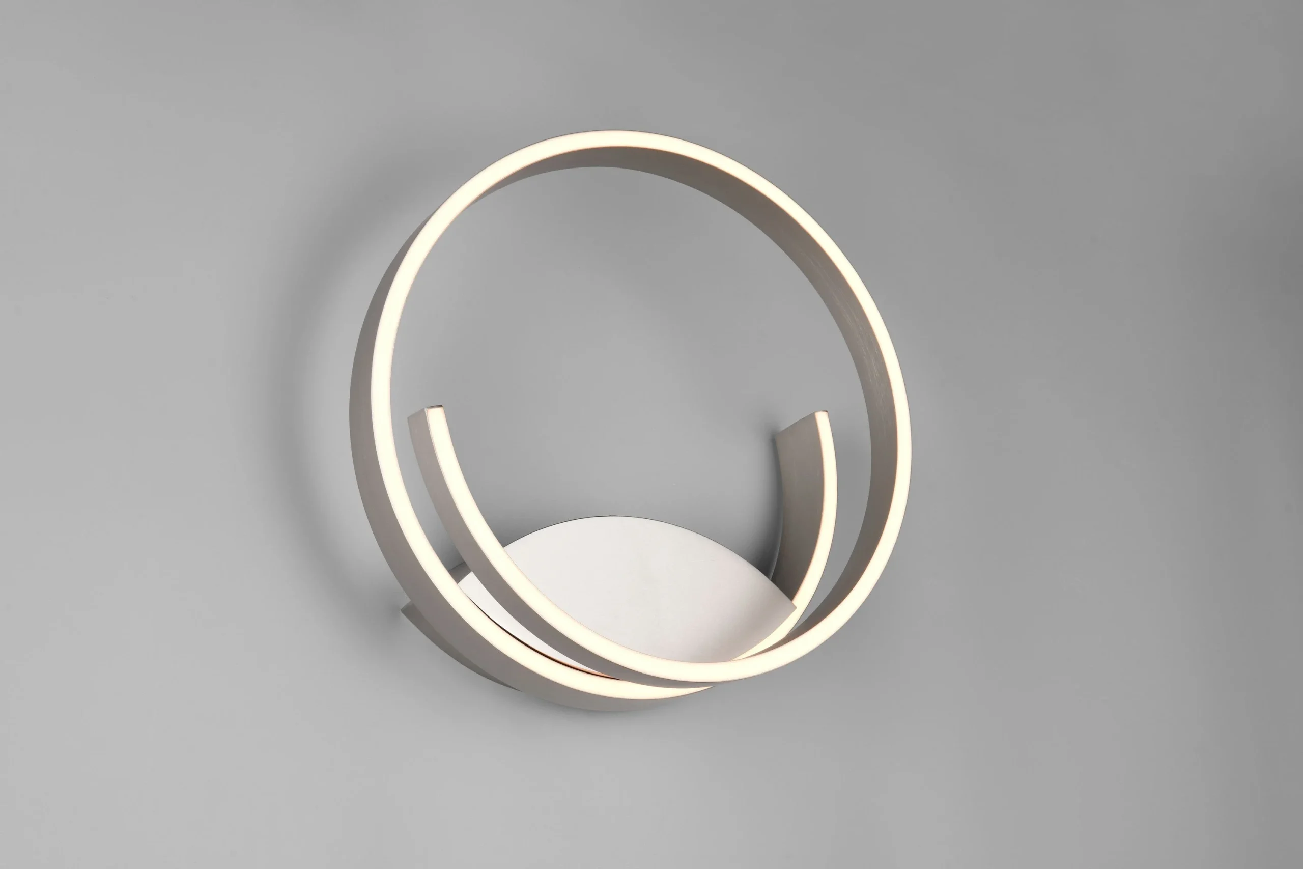 Aplique de pared Trio Cinardi níquel mate 2000-4000K regulable 30x18cm 15W 246110107