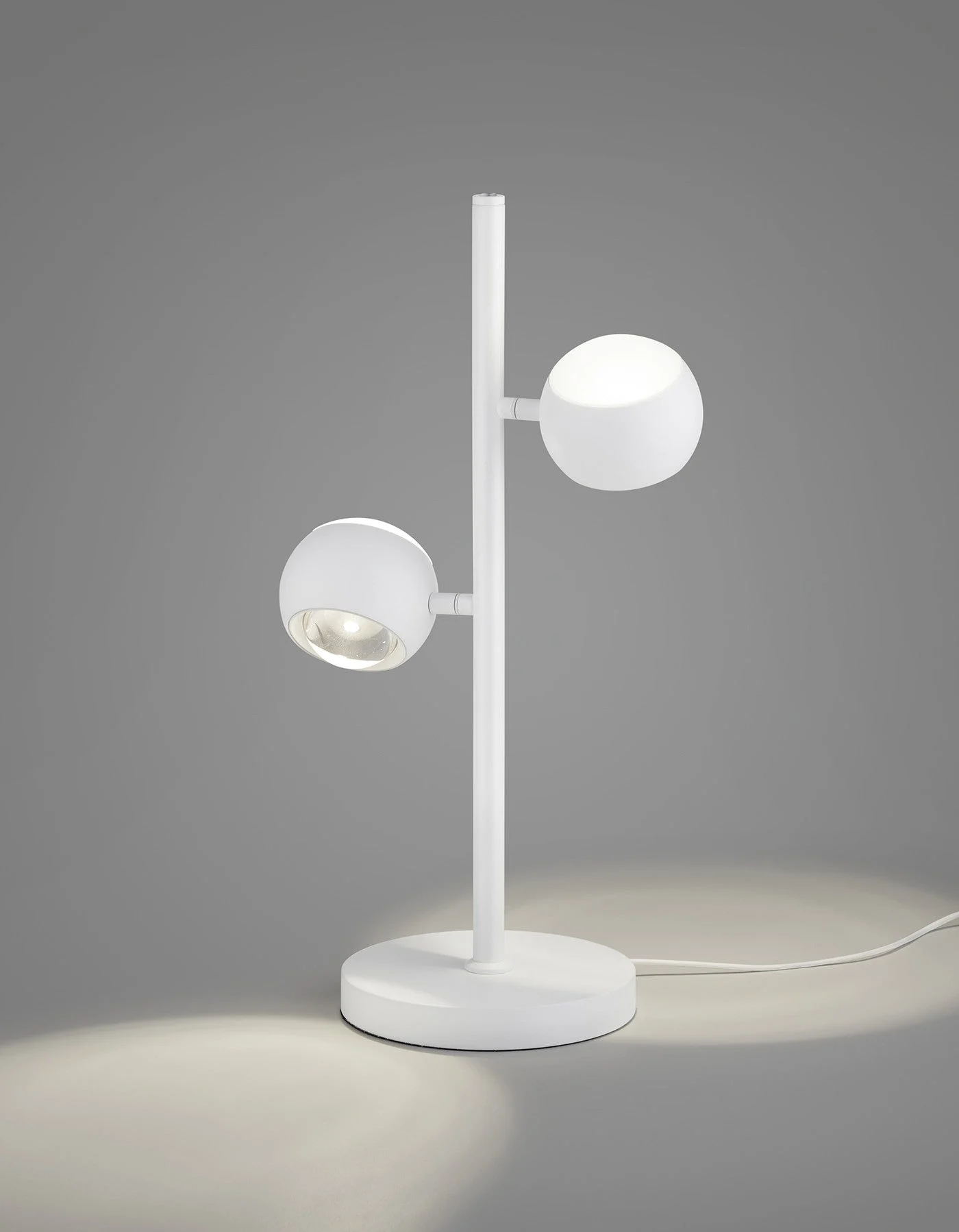 Lámpara de sobremesa Trio Cannon blanco mate 2700-6500K regulable 24x50cm 5W MR54442131